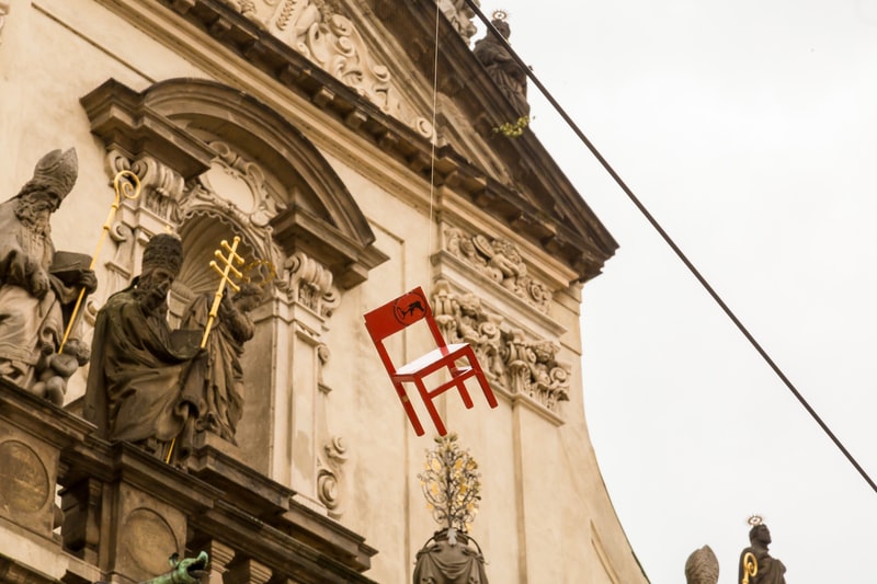 02-Botch-Plastikoperationer-Donatella-Versace-livsstil-1